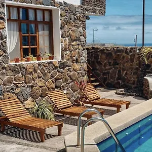 Pimampiro Hotel